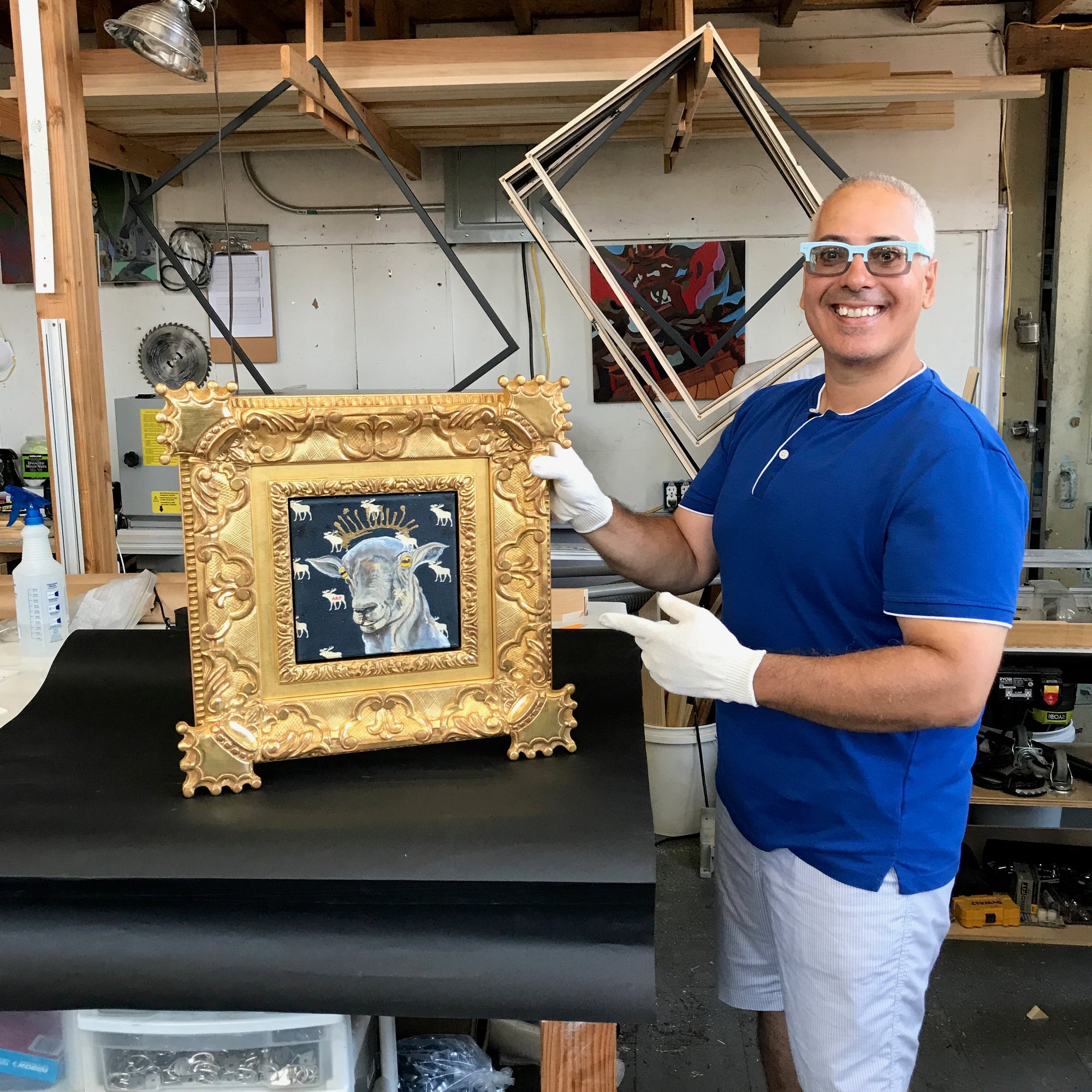 hand-carved-picture-frames-in-miami