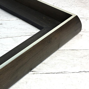 Museum Quality spline closed corner maple hardwood gilded floater frame for paintings 